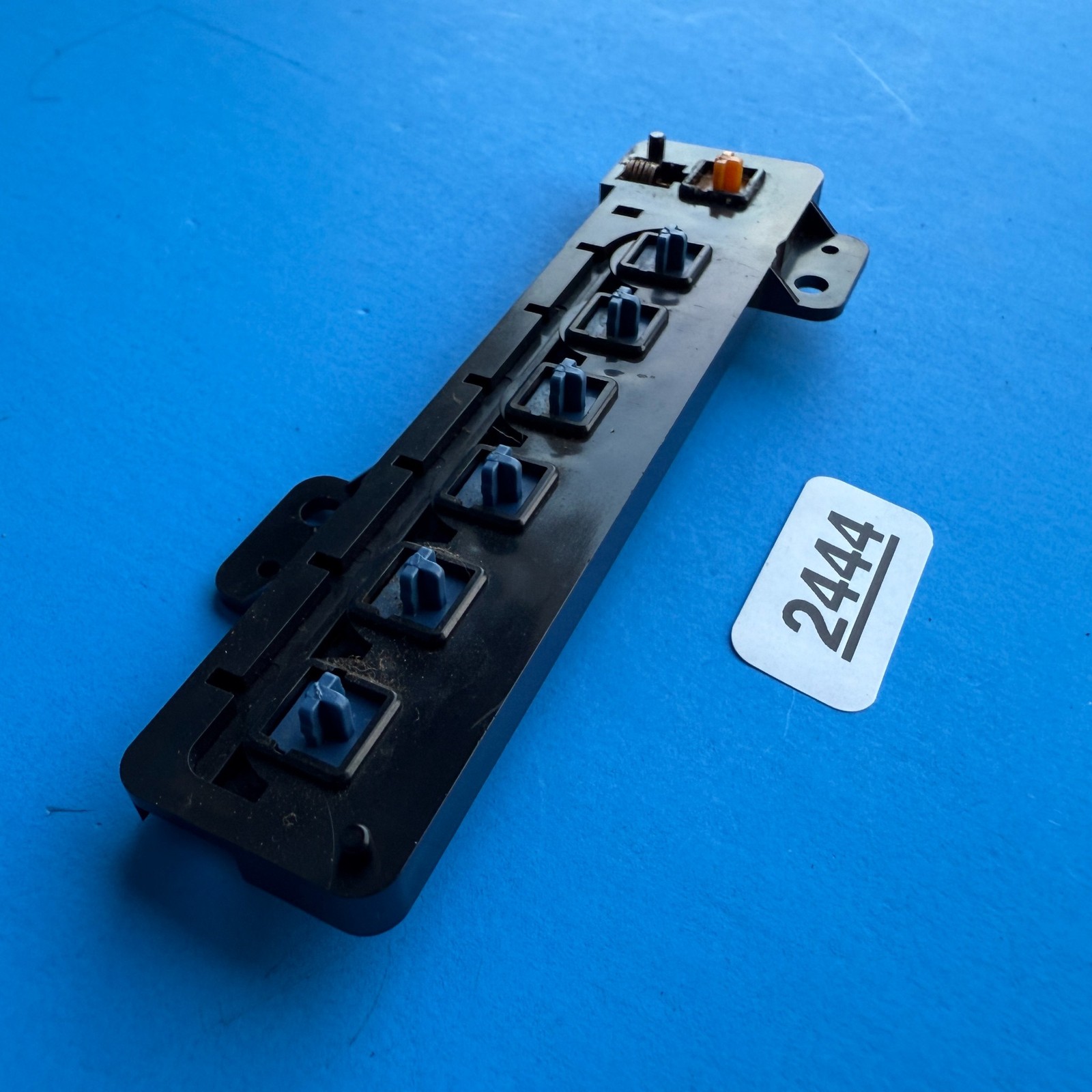 CASIO MT-100 Vintage Keyboard Part: Push Button Group Mechanism Rhythm Select