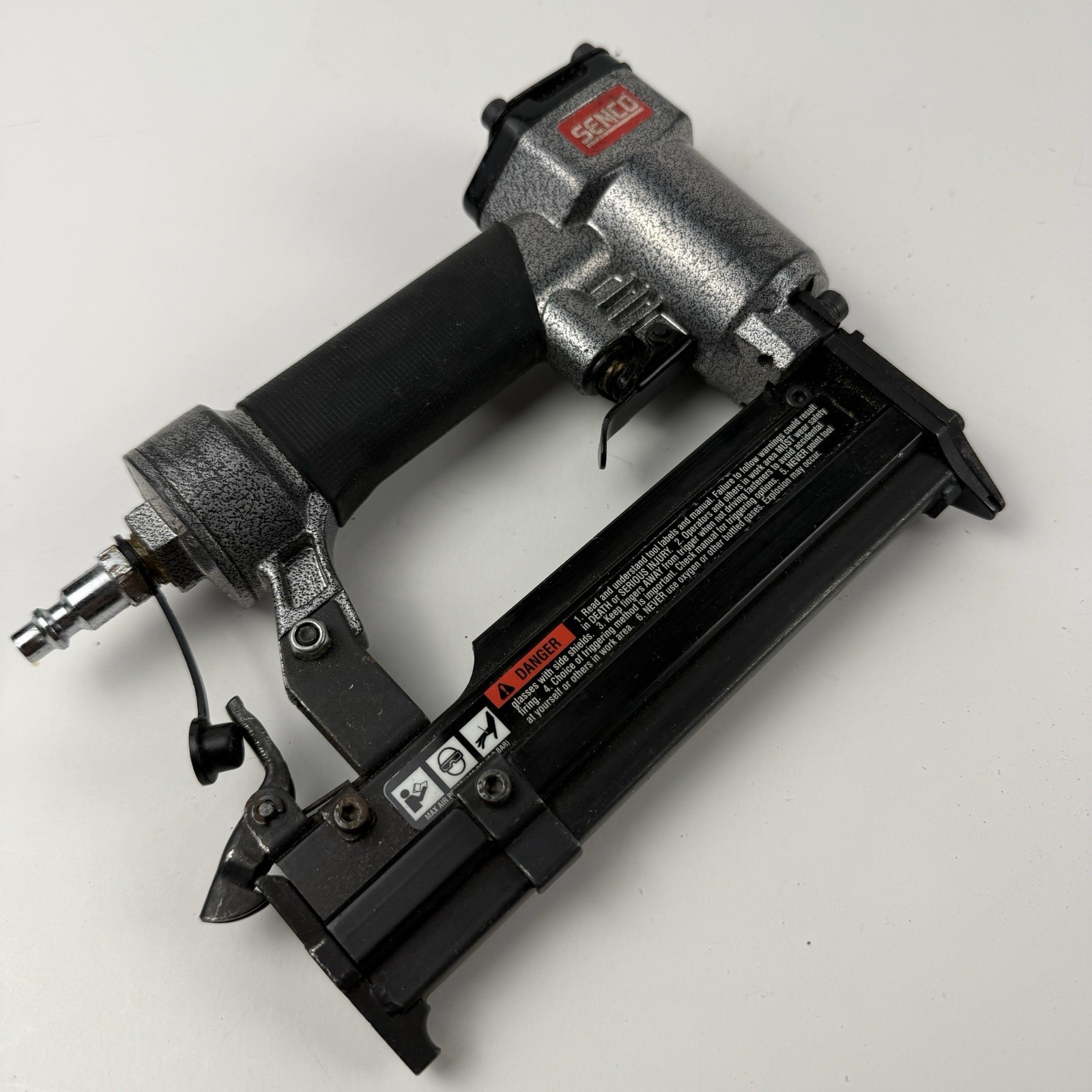 Senco Headless Micro Pinner 1/2" to 1" Fasteners Adjustable Pneumatic 5T0001N