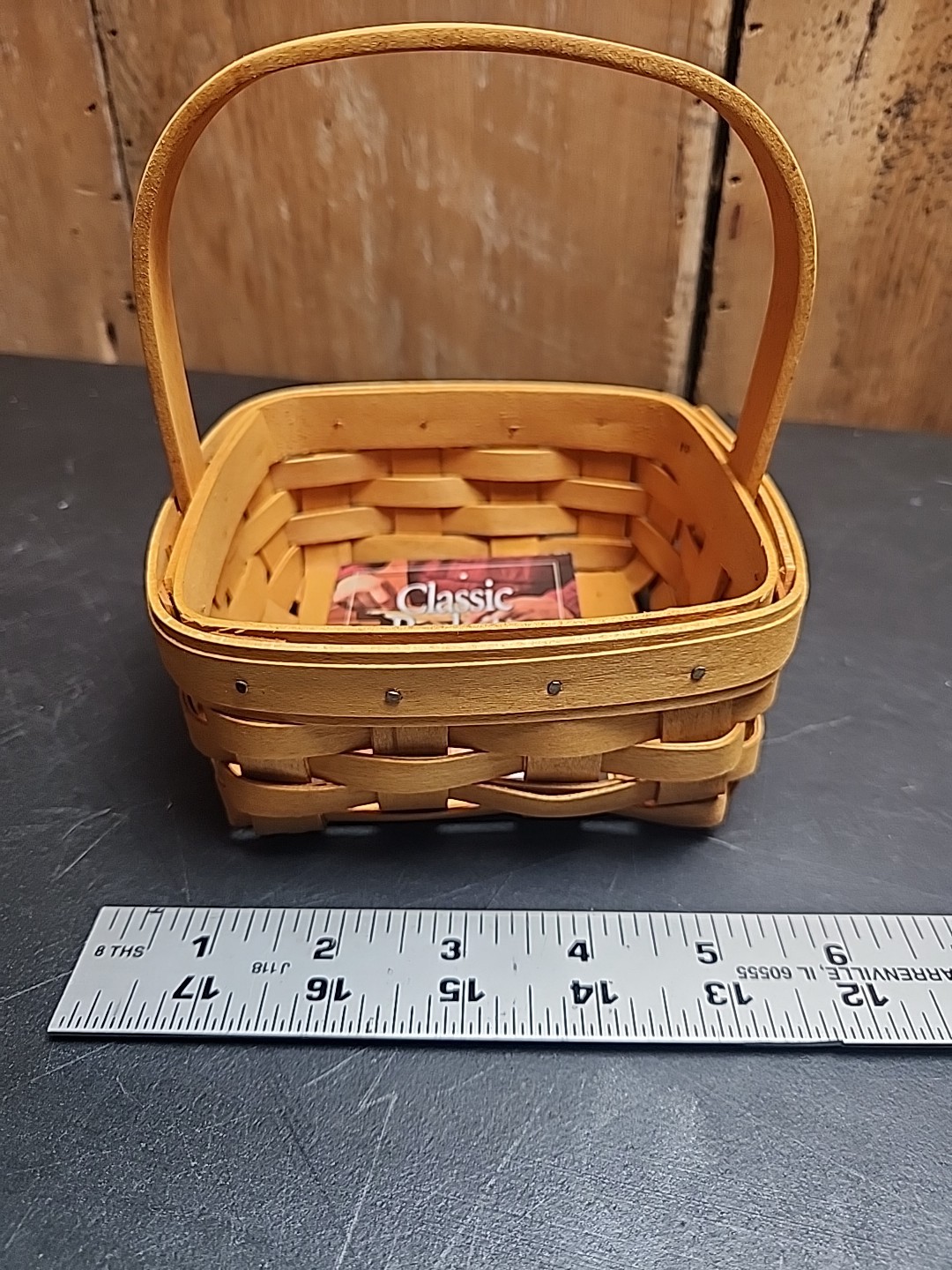 New Never-Used Longaberger Tarragon  Booking Basket w Pamplet - 2001