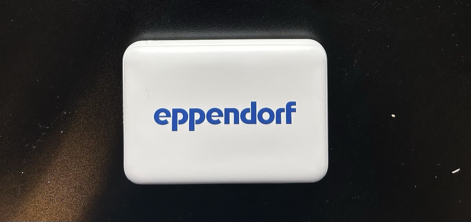Eppendorf pipette 3 pen set & eppendorf battery pack.