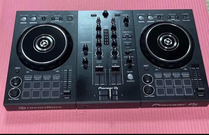 Pioneer DDJ-400 Portable 2-Channel Rekordbox DJ Controller Basics Black Mixer