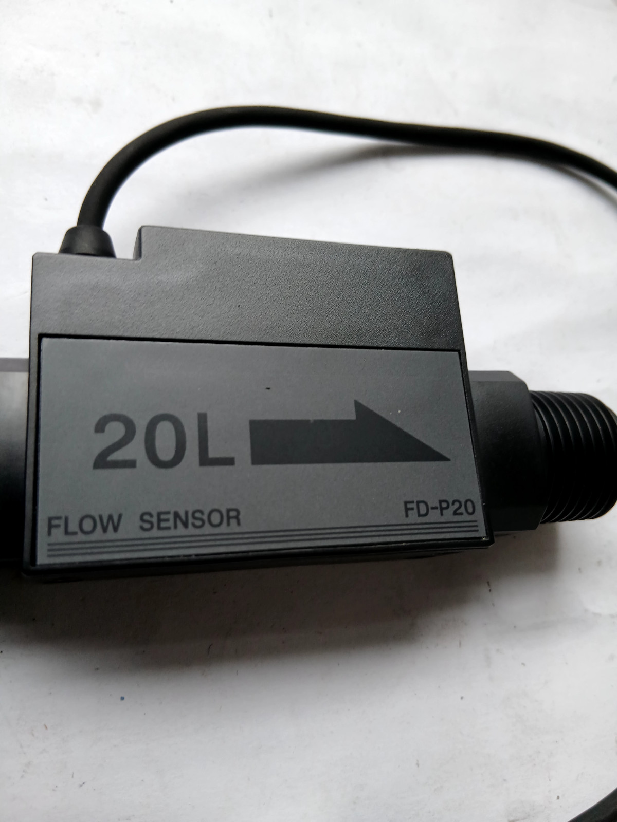 KEYENCE FD-P20 FLOW SENSOR (BR4B.4B6)