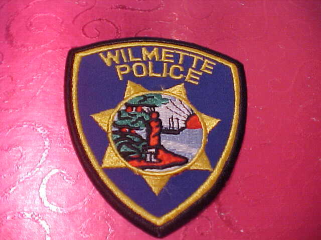 WILMETTE ILLINOIS POLICE PATCH SHOULDER SIZE UNUSED