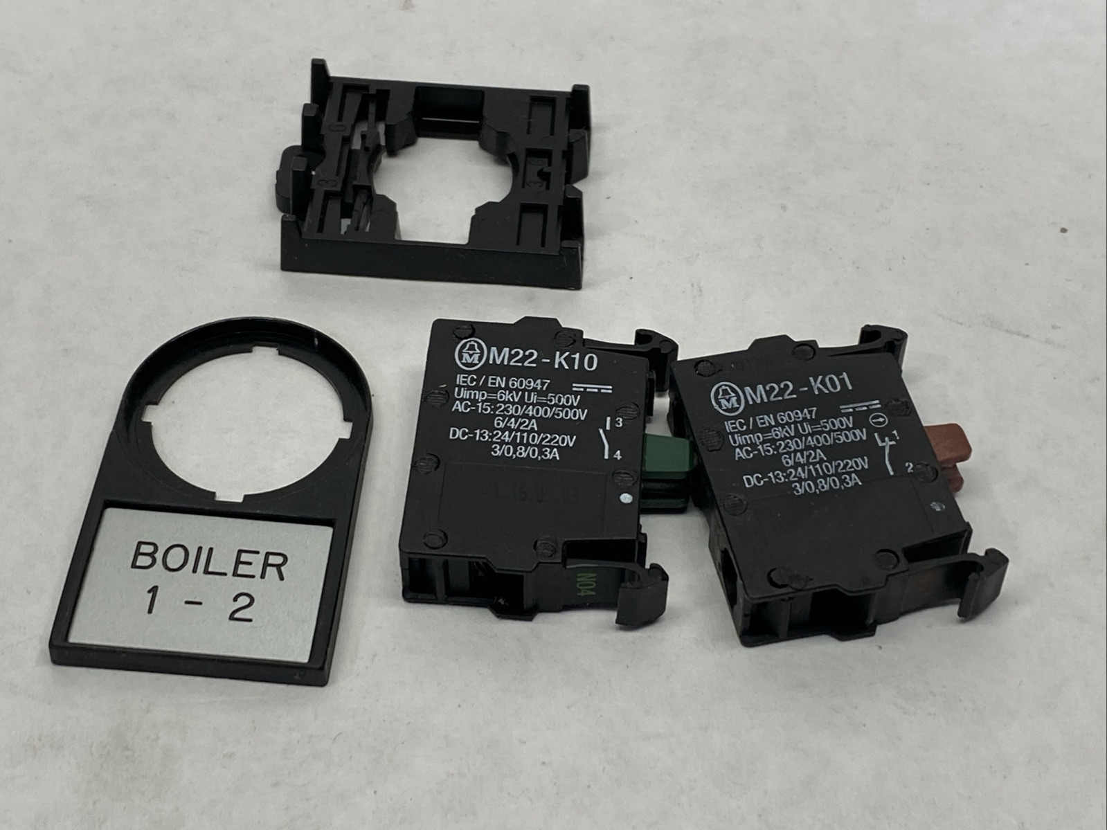 Moeller S-5733 2-Position Selector Switch Assembly Black Boiler 1-2