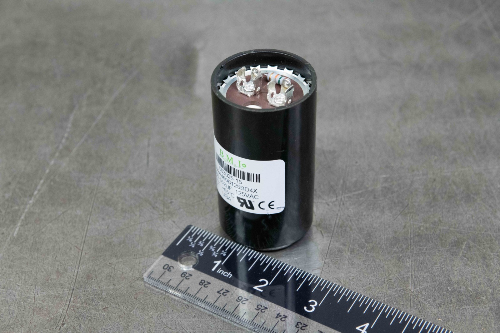 Leeson 003025.15 Capacitor 125 VAC 50/60 Hz 460-552 µF 092A460B125BD4X