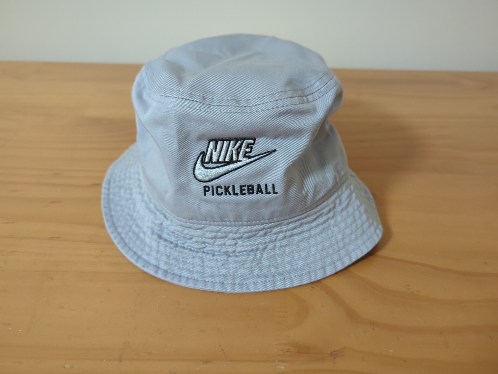 Nike Apex Pickleball Bucket Hat Gray Medium M New