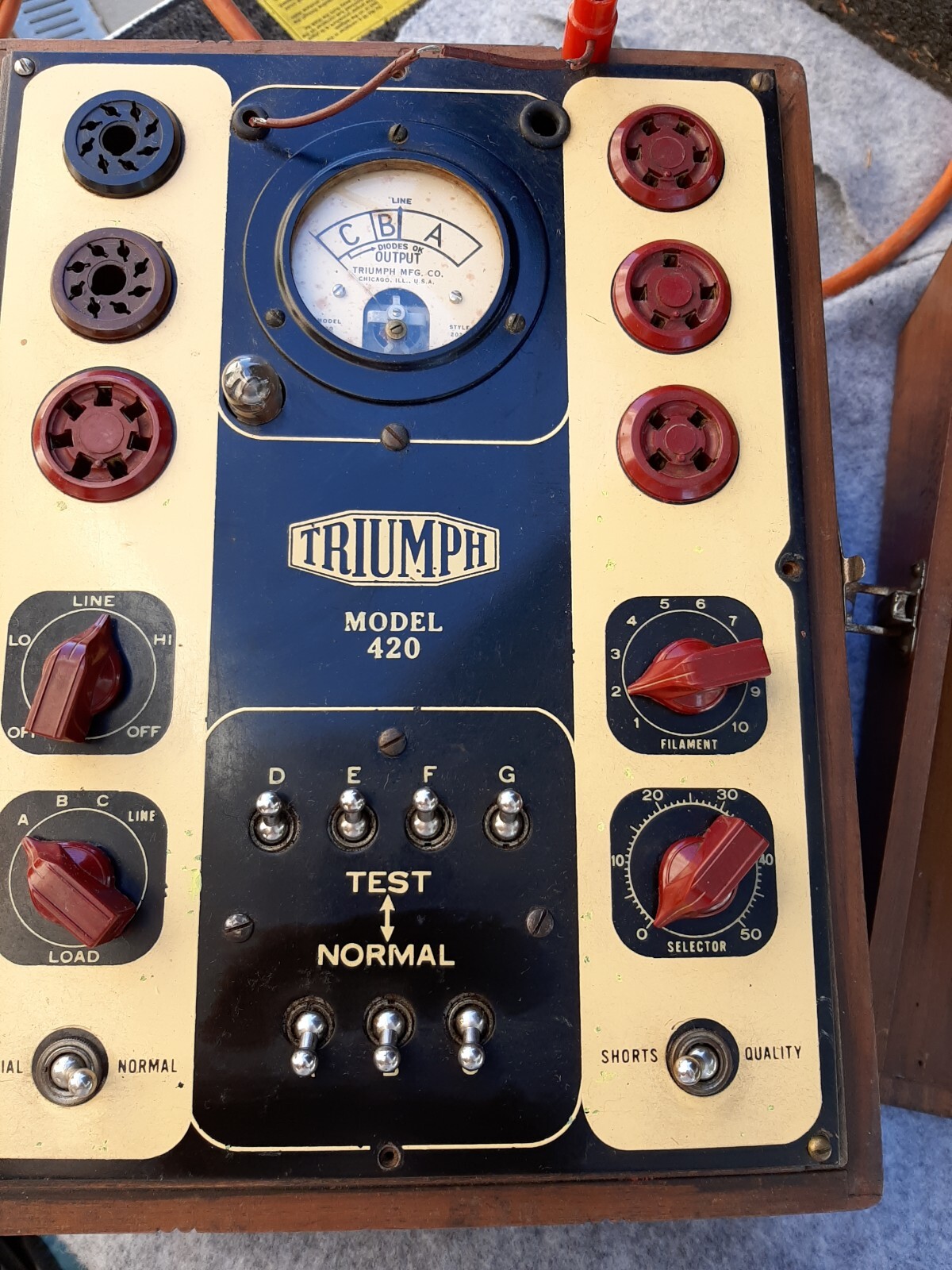 Vintage Tube Tester Triumph Rare Not Tested