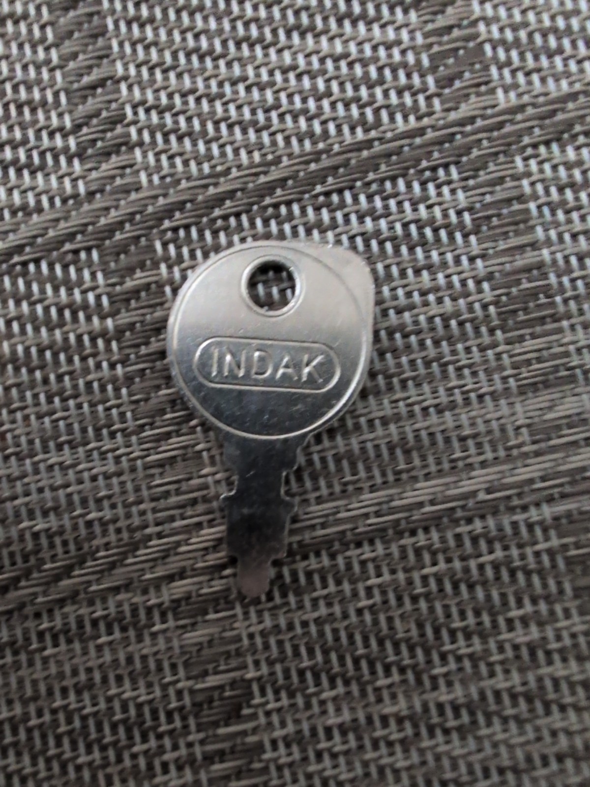 Indak Luggage Key