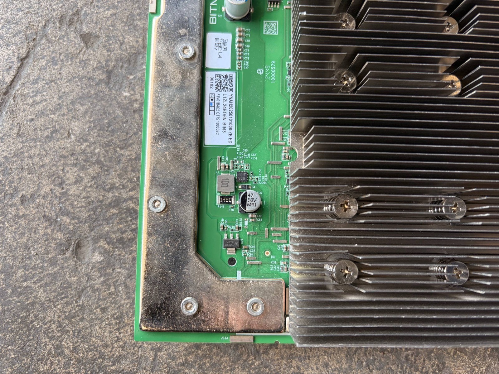 Bitmain Antminer S21+ Hashboard FOR PARTS, NON-WORKING
