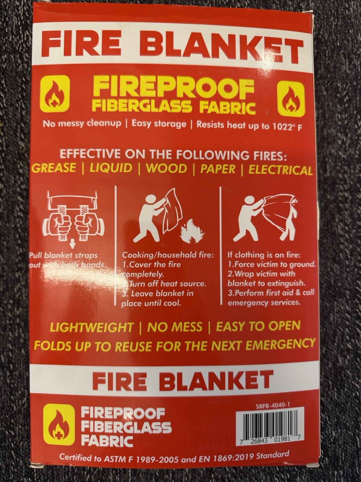 NEW Silverback 40" X 40" Fireproof Fiberglass Fire Blanket