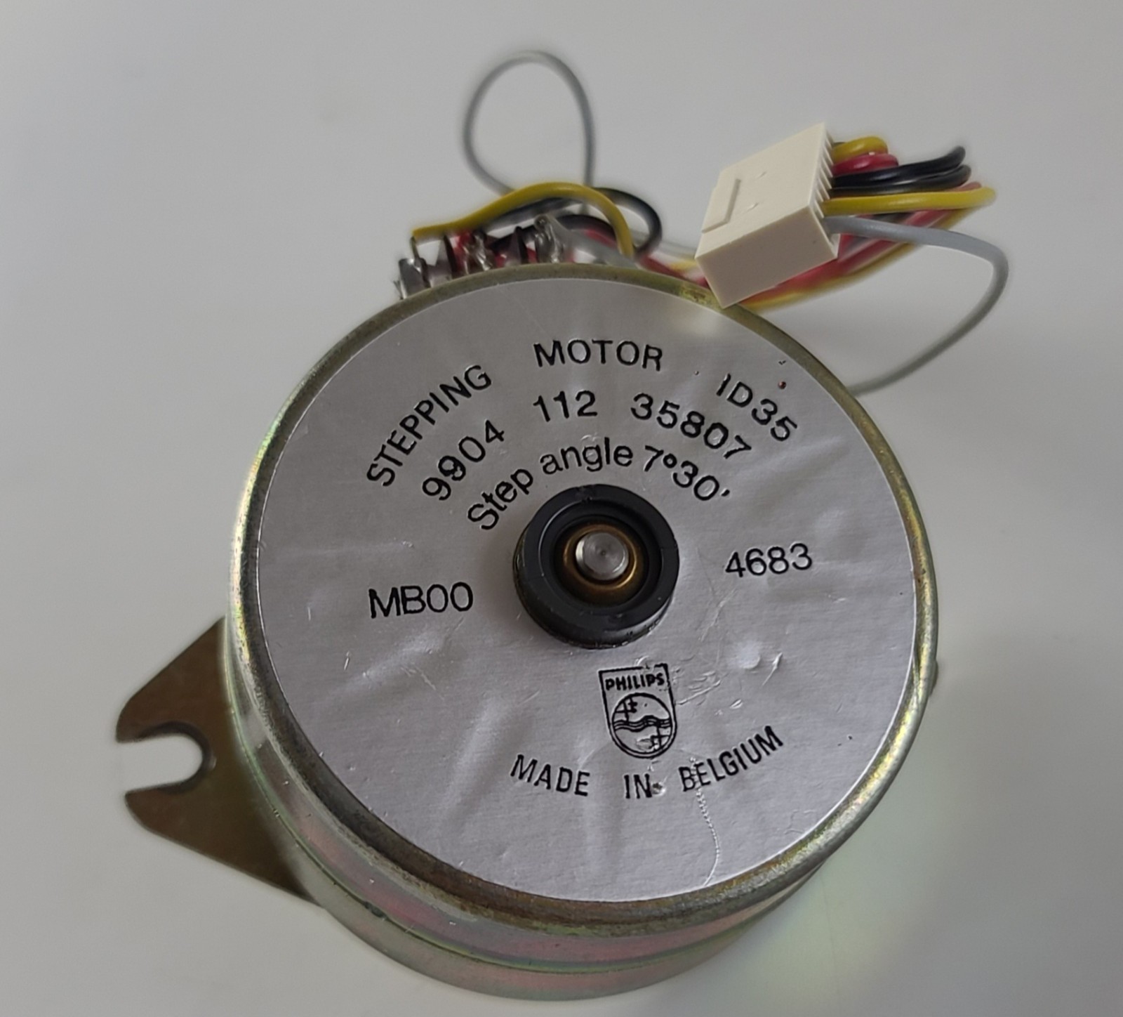 Philips Stepping Motor ID35 9904 112 35807 Step Angle 7 30