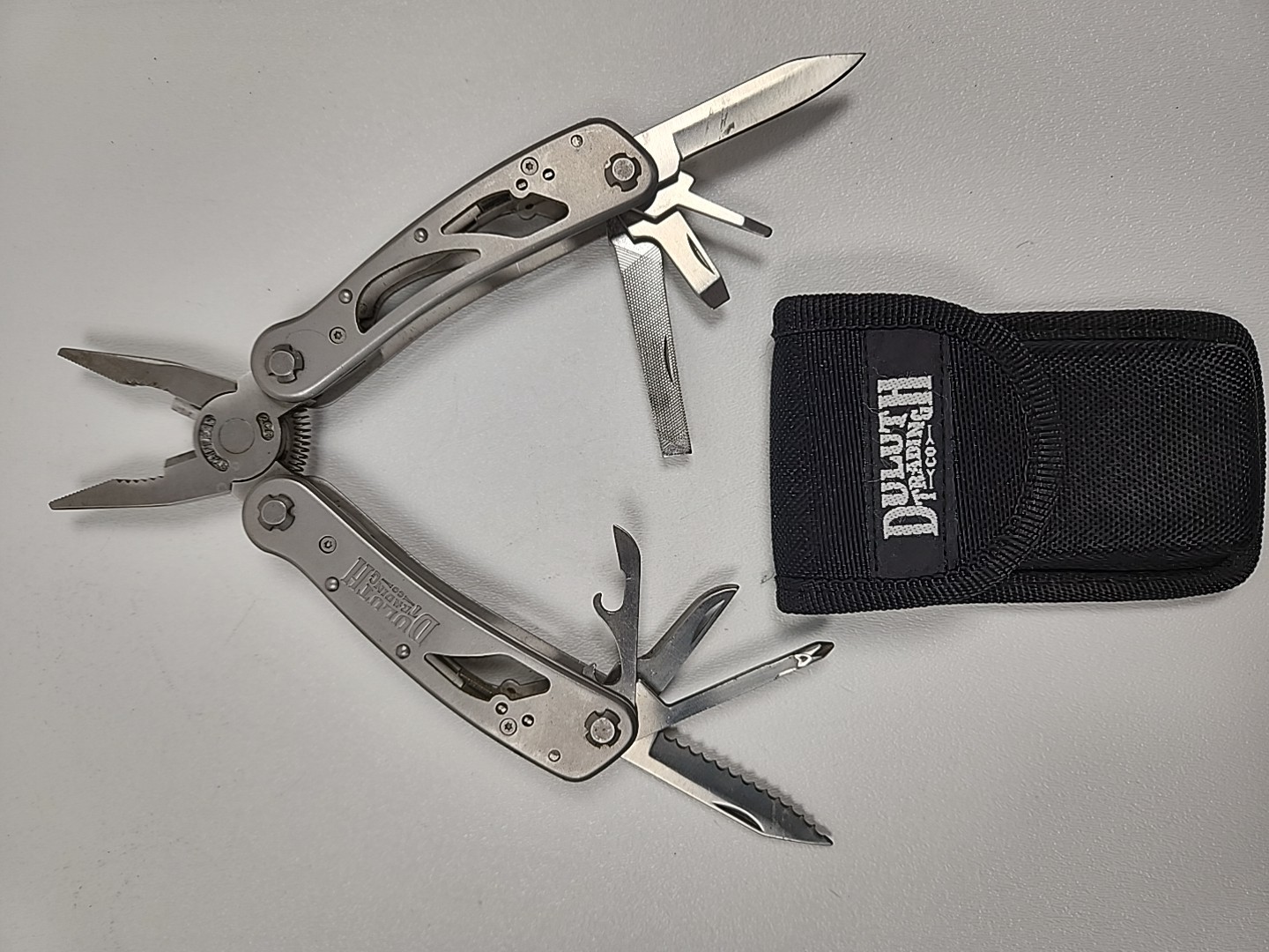 Duluth Trading Co. Multi-Tool Stainless 2CR Used Condition w/Protective Sheath