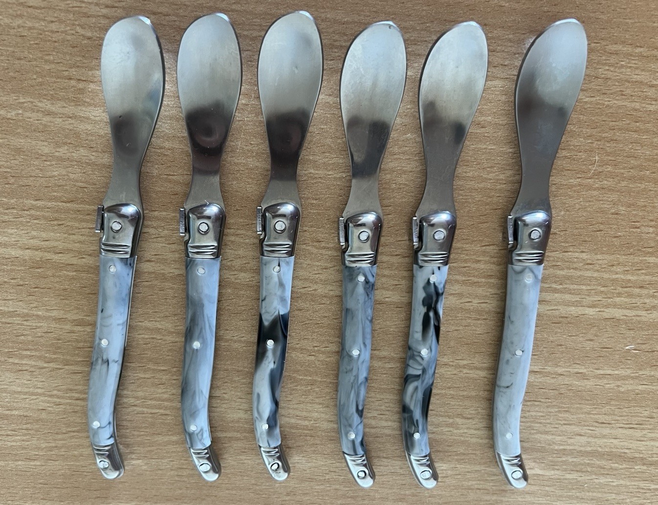 Six Unique Shape Vintage Laguiole France With Bee Butter Knife Cheese Spreader