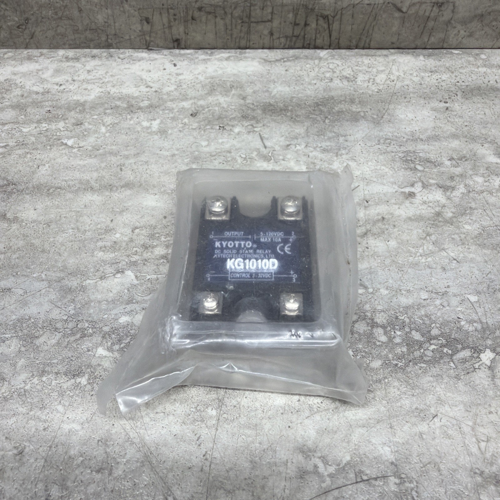 KYOTTO KG1010D DC Solid State Relay, 3-32VDC Control, 10 Amp Max, New