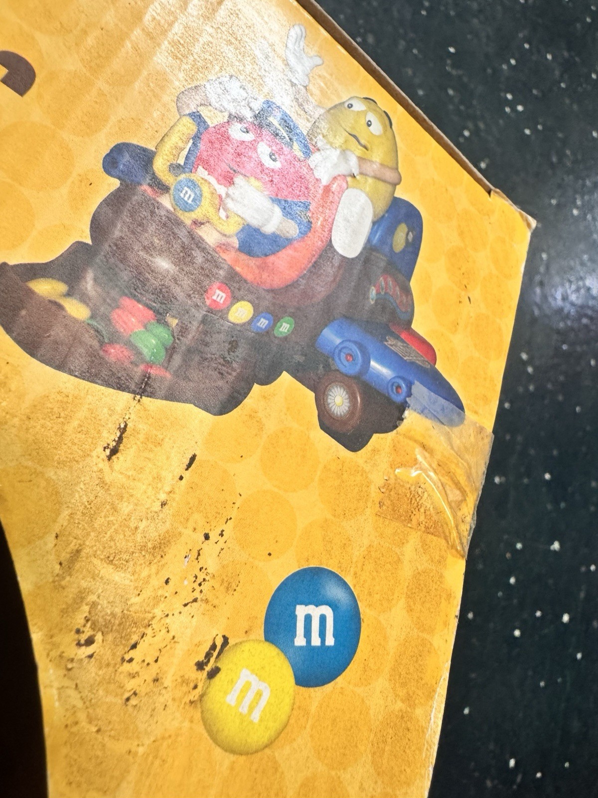 M&Ms Airplane DIspenser