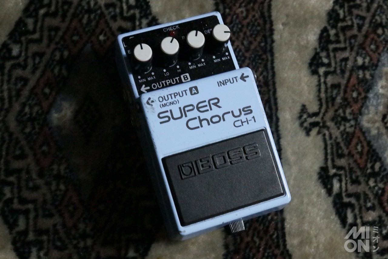 BOSS CH-1 Super Chorus Guitar Effects Pedal 1990 Used Light Blue Label Taiwan M