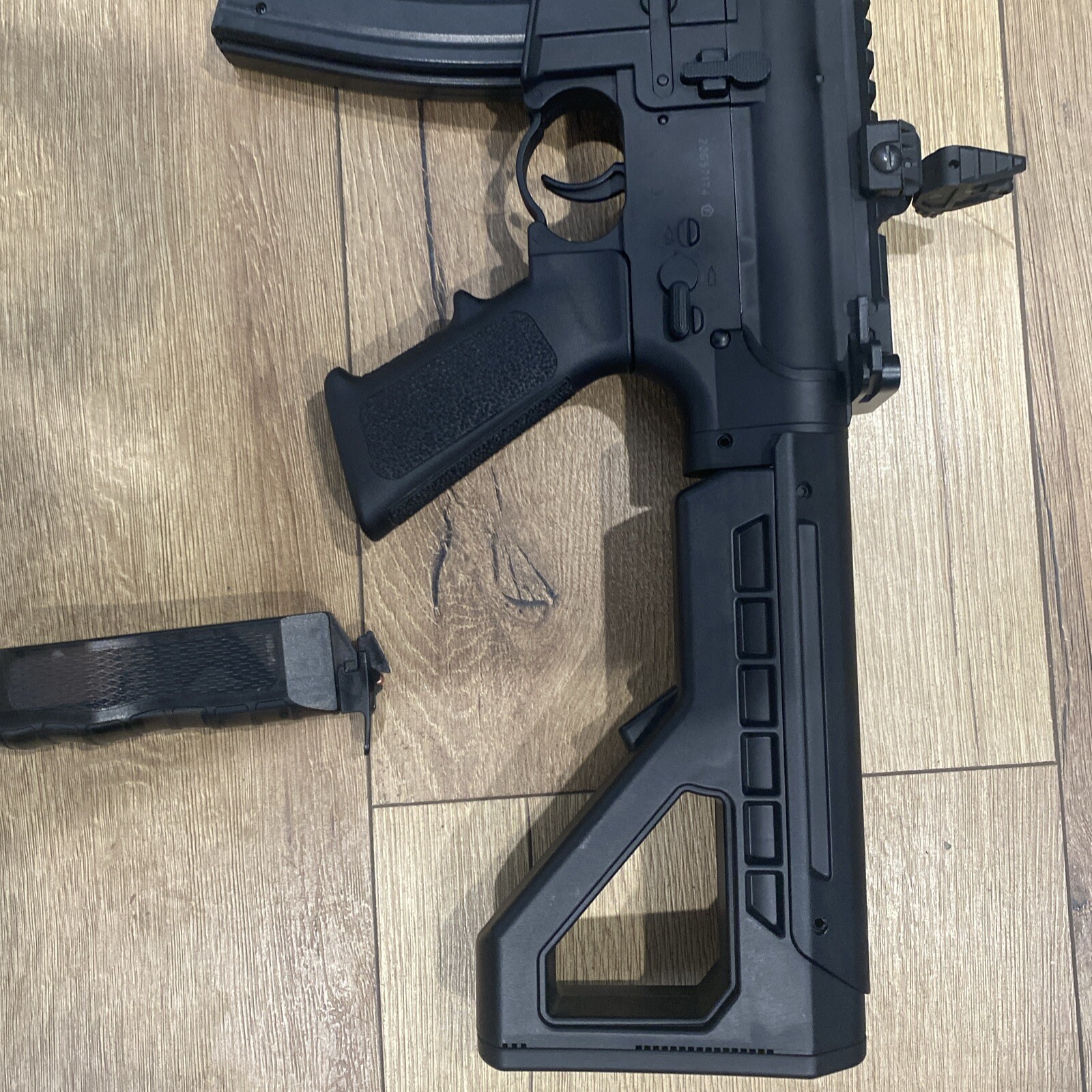 Crosman DPMS SBR Full-Auto BB Air Rifle - Black (‎DSBR2M)