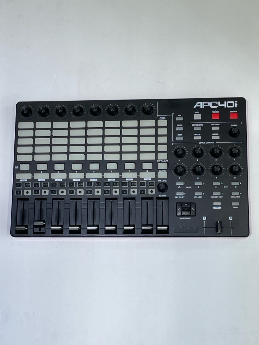 AKAI APC40 MKII CONTROLLER (CJL063052)