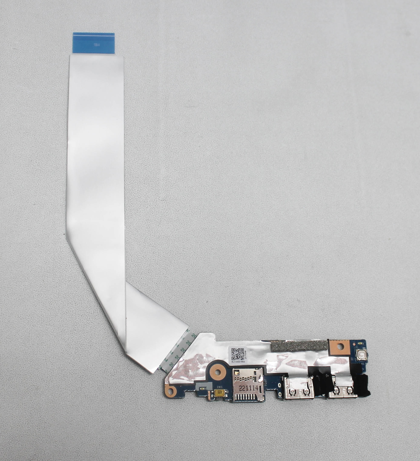 LS-M652P Lenovo Usb Card Reader Io Pc Board C 82Xf W/Cable 16Irl8 "GRADE A"