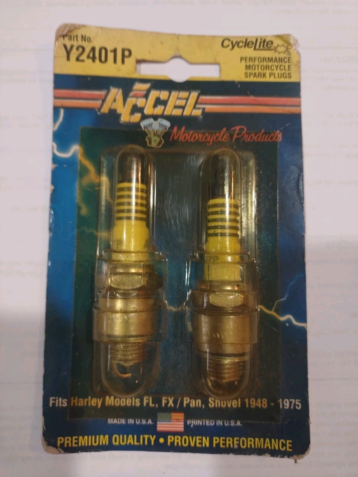 2 ACCEL Harley Spark Plugs Y2401P Cycle lite 1948-1975 FL FX Pan & 1 SHOVEL NOS