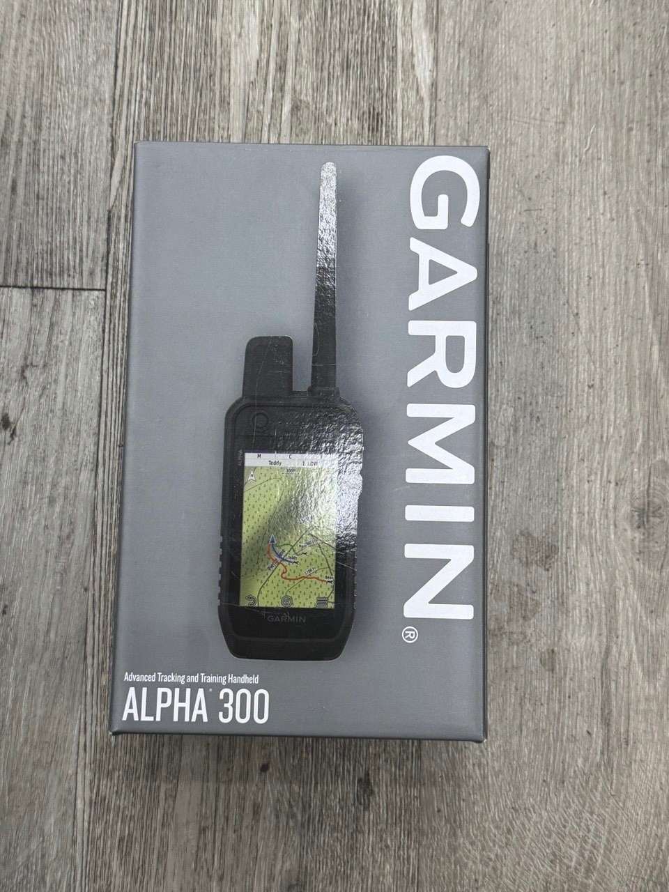 Garmin Alpha 300 Dog Tracking & Training Handheld Brand New Fast Shipping