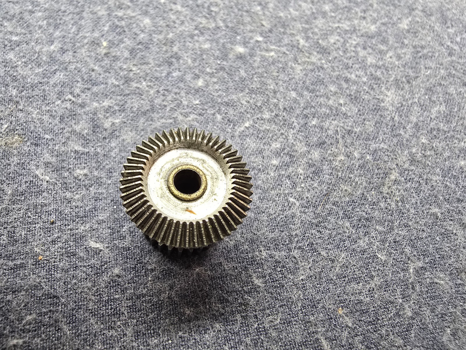 Collins R-390A Ham Radio Receiver Part -Small Chrono Gear