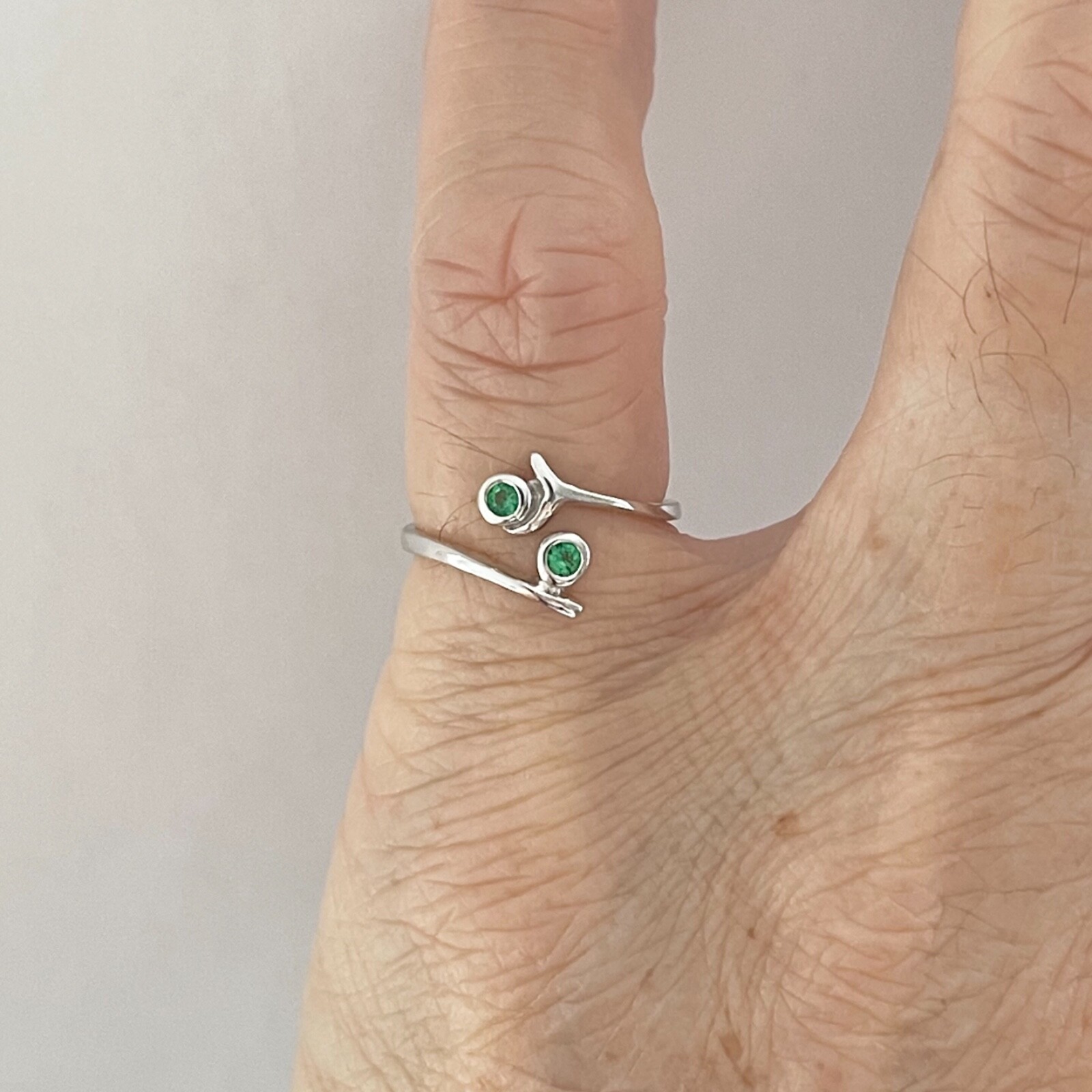 Sterling Silver Toe Ring With Emerald CZ, Silver Ring, CZ Ring, May Birthstone