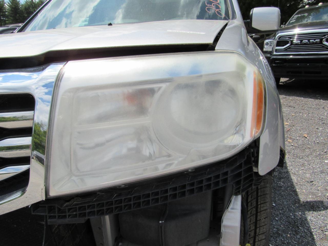 PILOT 2015 Glove Box 1047499