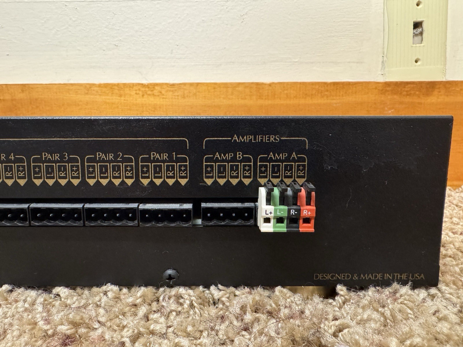 Russound PRO-12 Speaker Selector Amp A/B Inputs 12 Pair Switch Tested Working