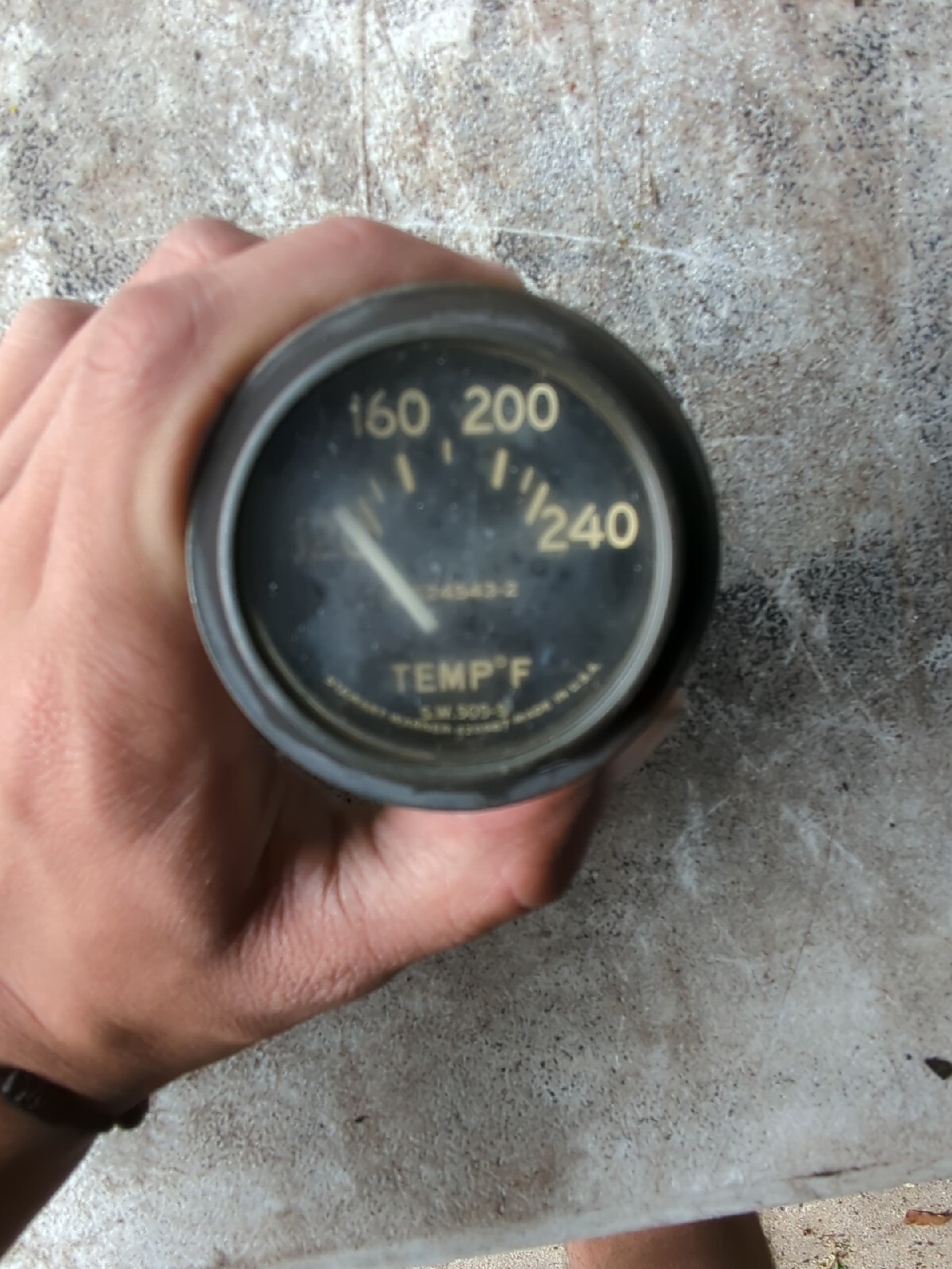 Stewart Warner 2" TEMPERATURE INDICATOR P/N MS-24543-2, SW505-S.  H
