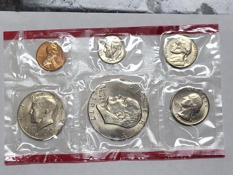 Full Set of 1977 UNCIRCULATED coins Denver Mint Never touched almost 50 years C