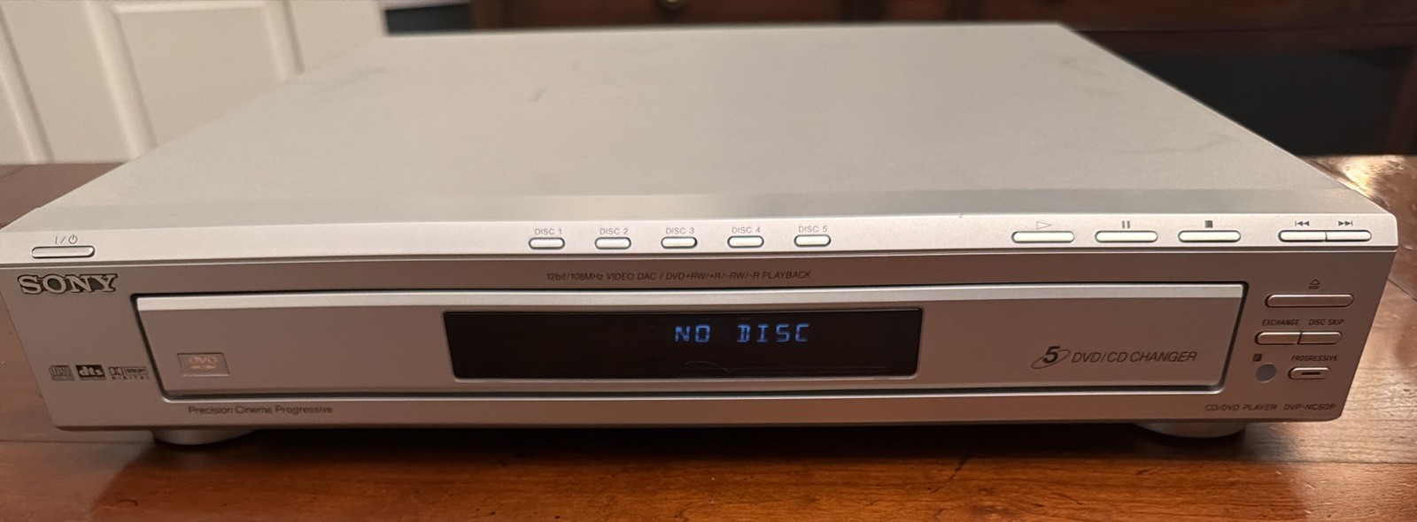 Vintage Sony DVP-NC60P 5-Disc DVD CD Carousel Changer Player Silver No Remote