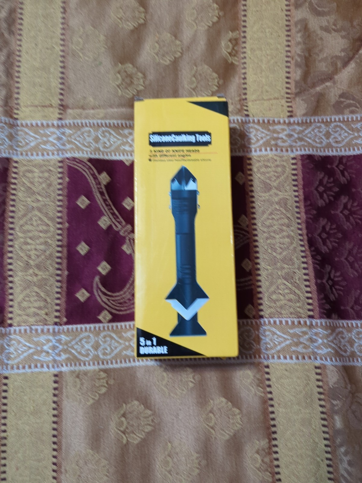 5 In 1 Caulking Tool