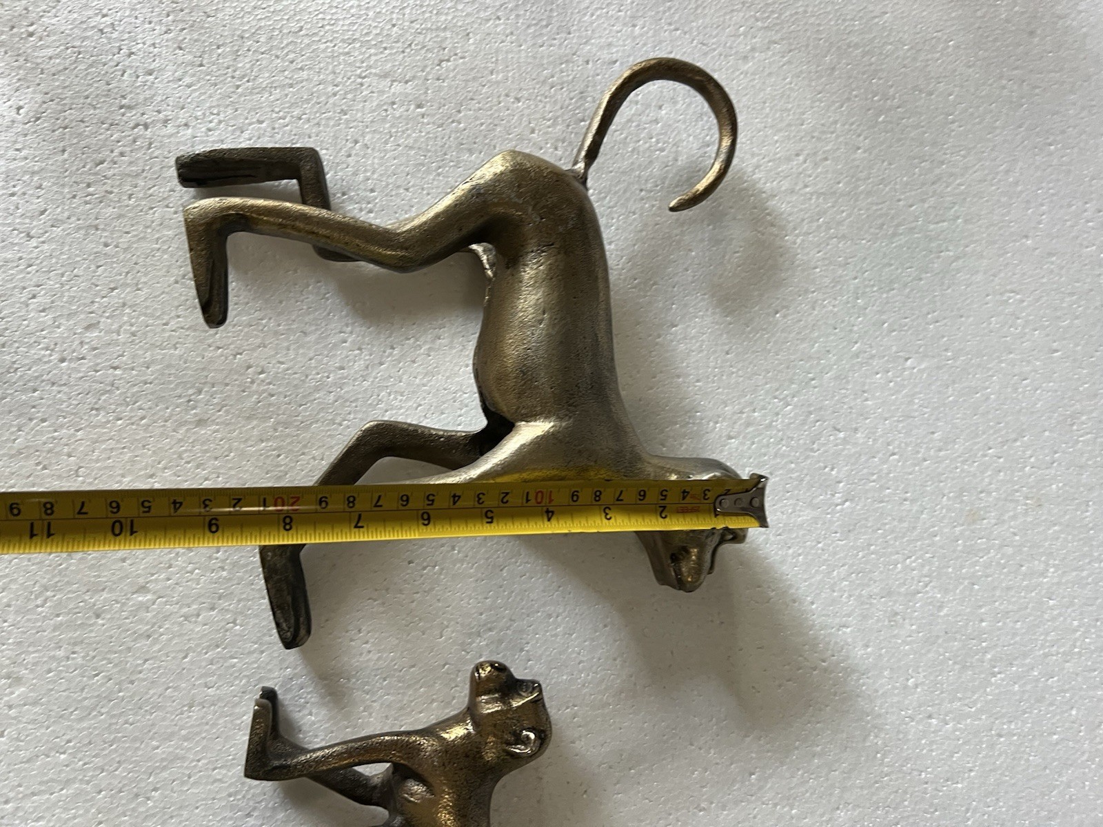 Pair of Bronze Interior Monkey Figurines Hand-Cast, India, Excellent Condition