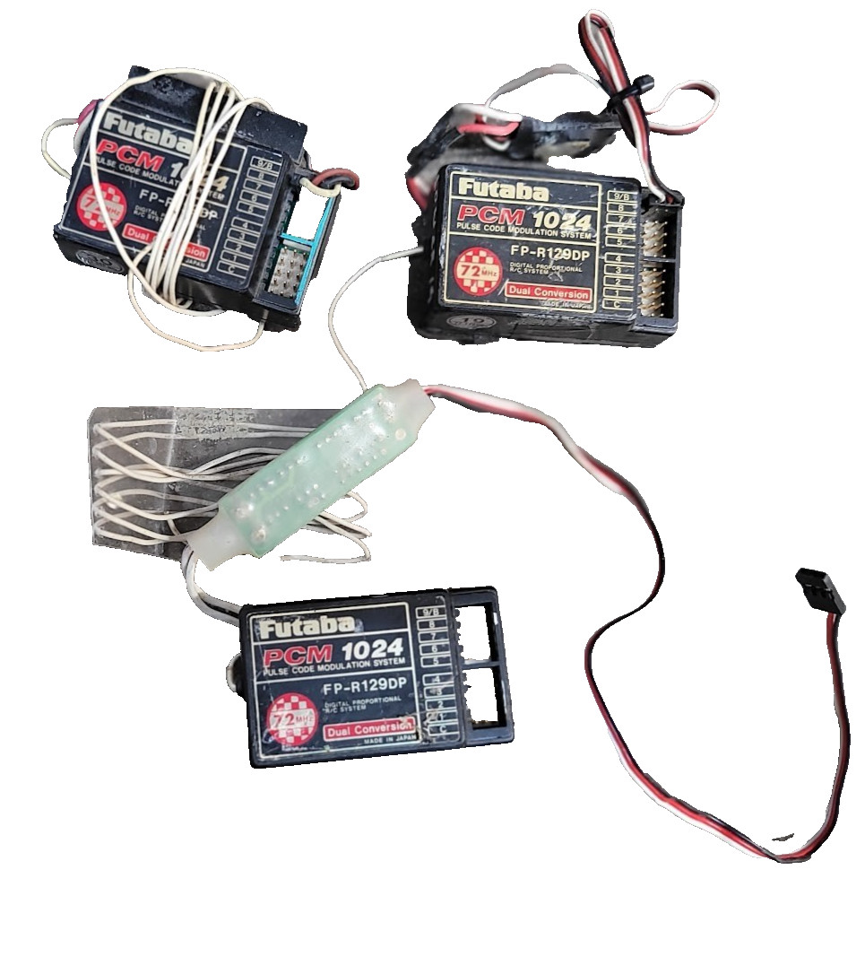 3X FUTABA PCM 1024 PULSE CODE MODULATION SYSTEM FP-R129DP 72MHZ
