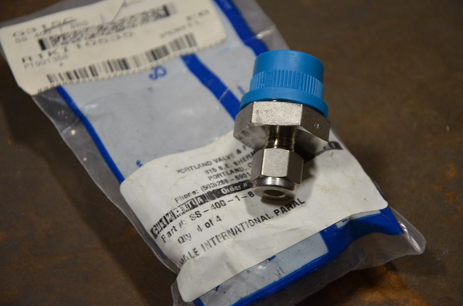 Swagelok SS-400-1-8RS SS-400 316-VVA VCR Fitting Adapter Brand NEW