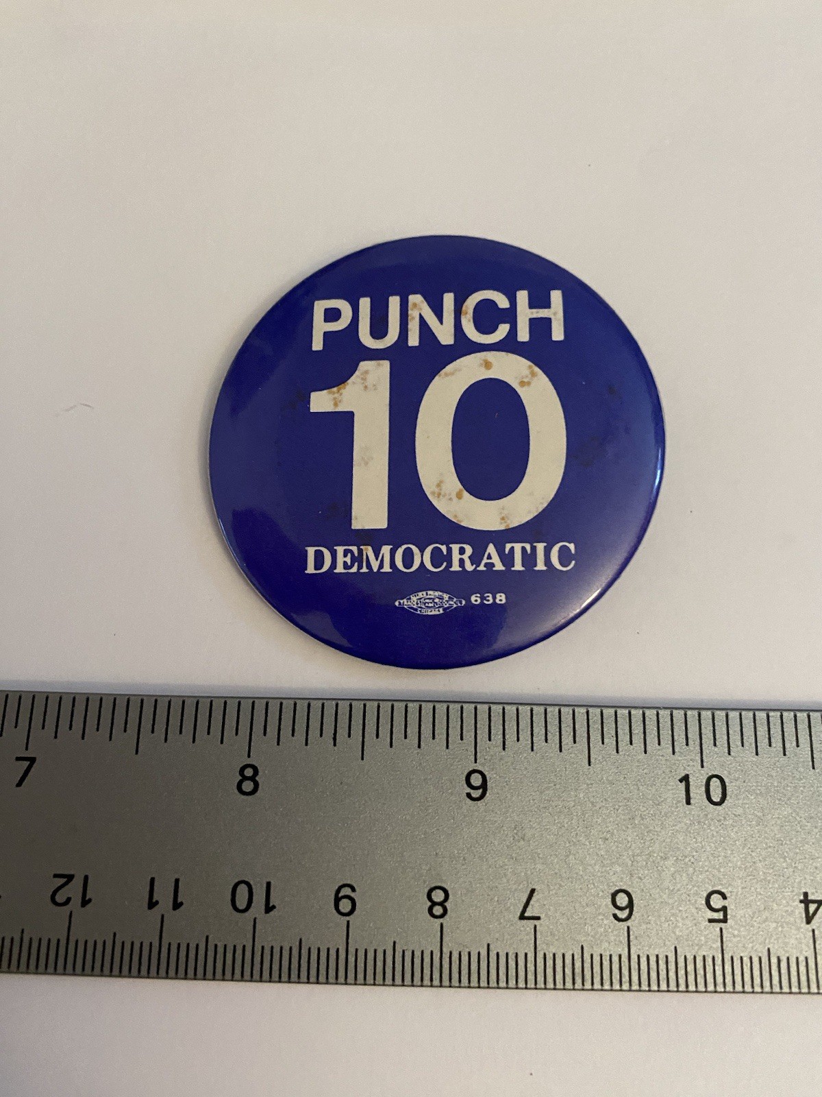 Chicago Punch 10 Democratic Pin Back Button P196