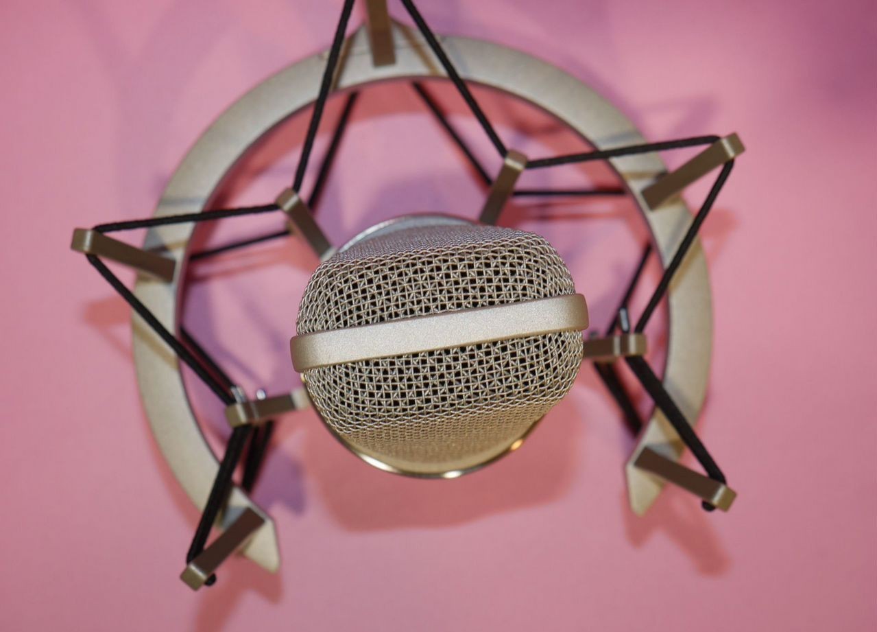 Neumann TLM 102 Studio Set Condenser Microphone
