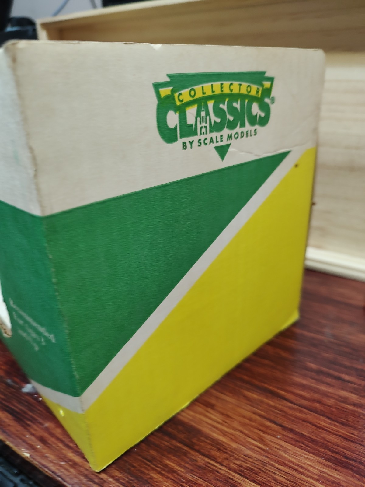 Scale Models Collector Classics 1/16 John Deere B, 1994 Farm Progress Show