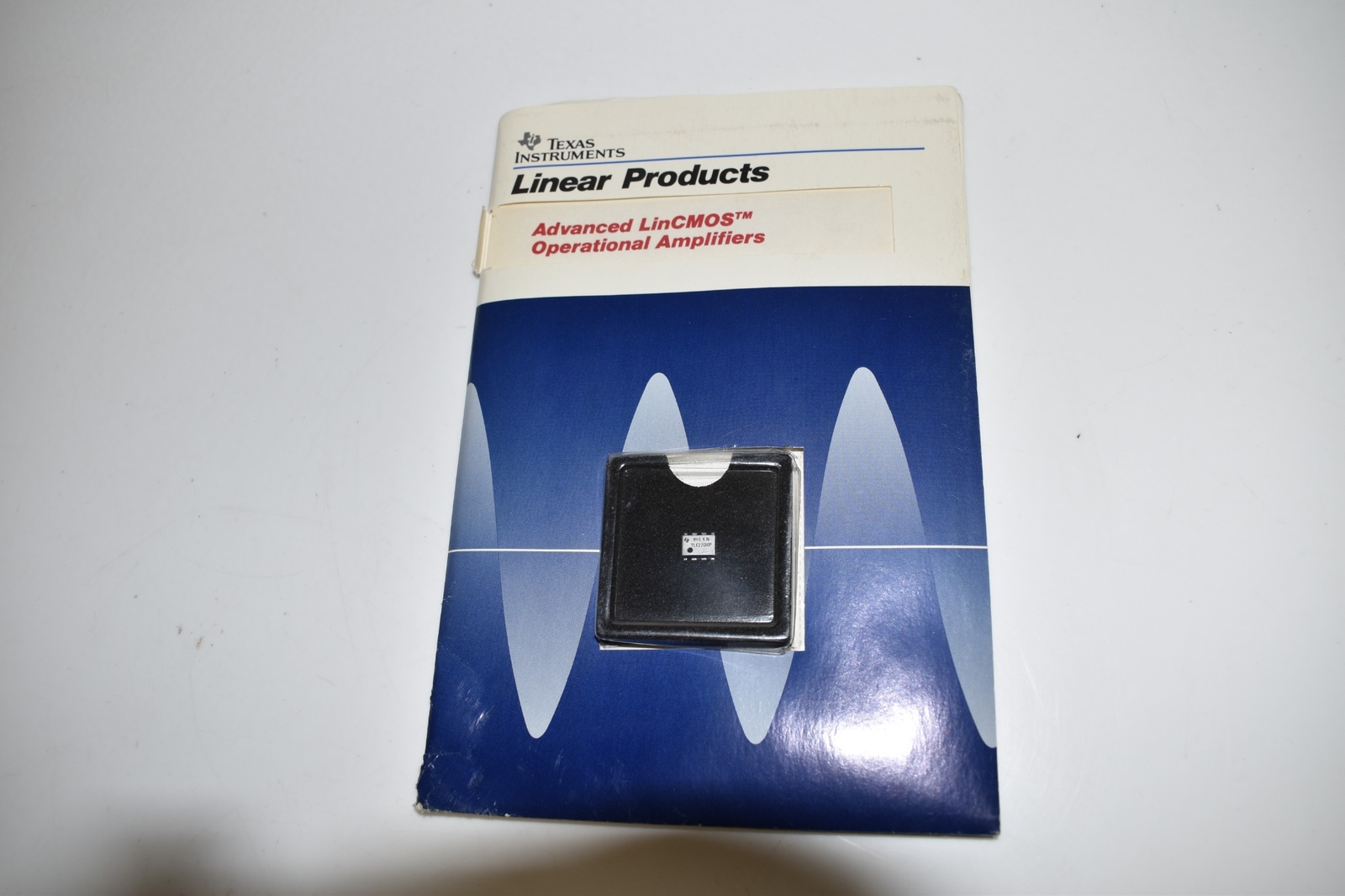 *LL* Texas Instruments Advanced LinCMOS Operational Ampliers tlc2201 (DGJ19)