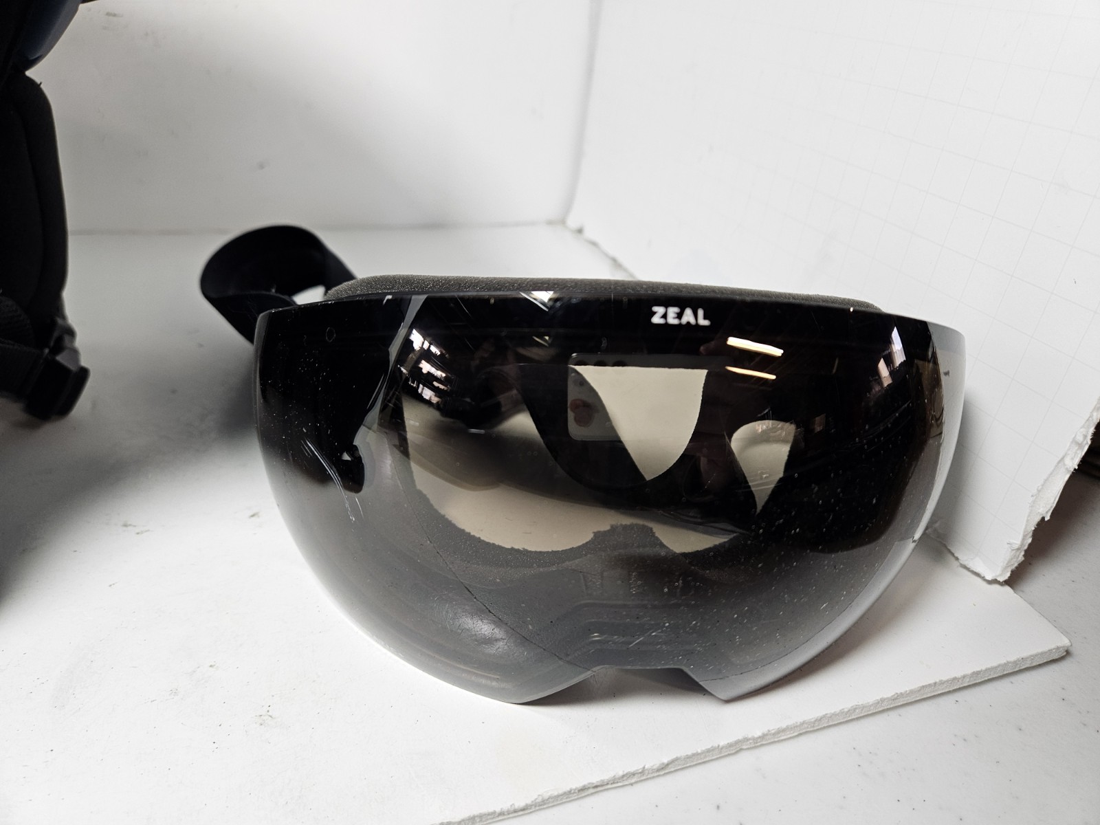 Zeal Optics 11611 Portal XL Dark Night Optimum Polarized Automatic Plus Goggles