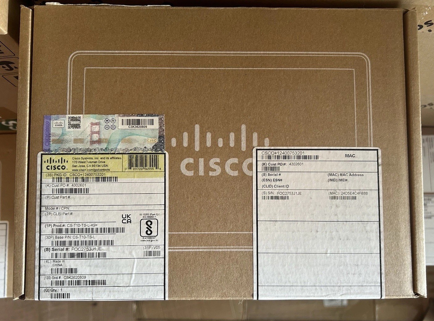 Cisco New Room Navigator CS-T10-TS-L V05 and Table Stand TTC5-15 4G Ram