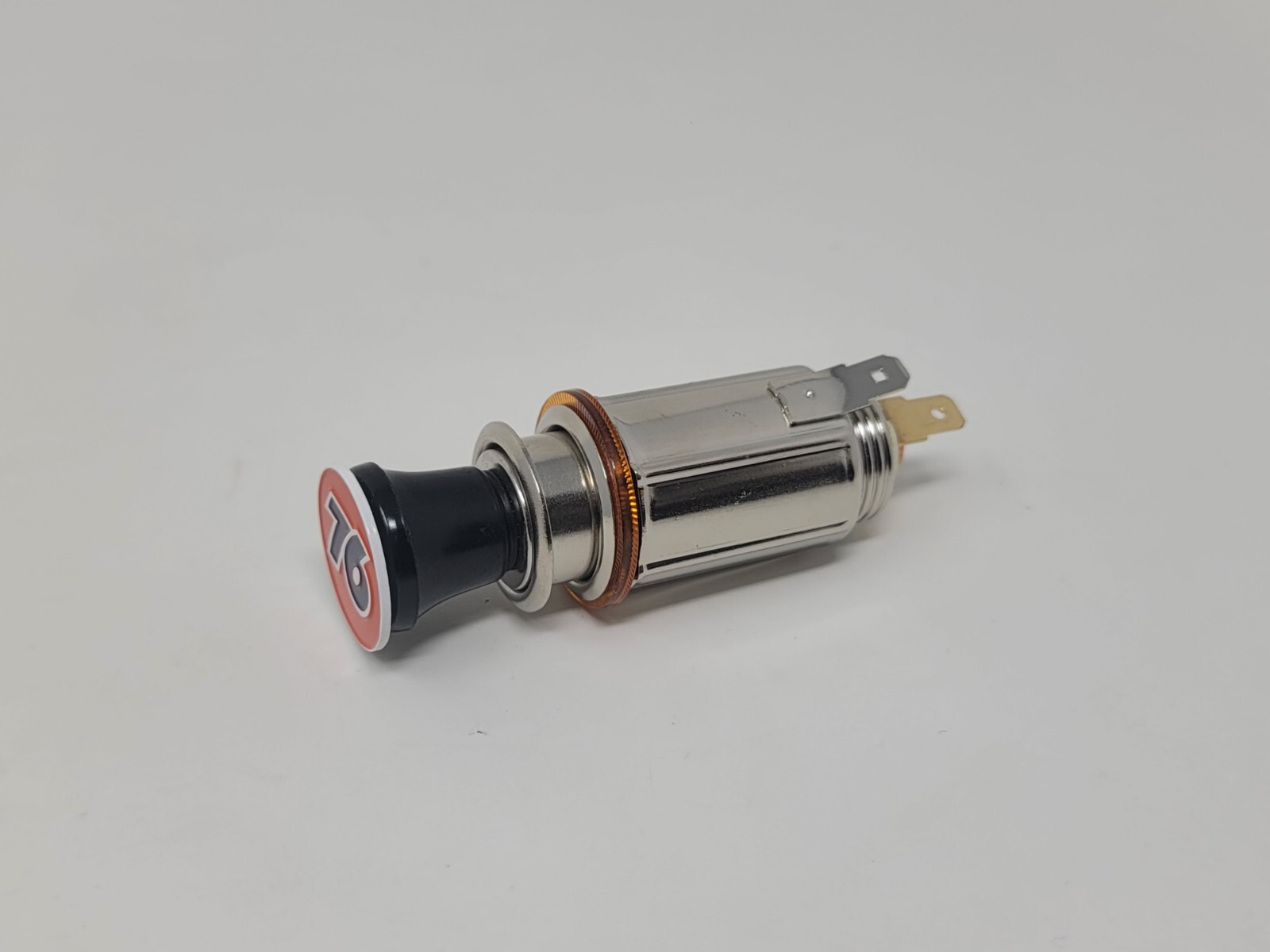 76 Gas 12V UNIVERSAL CAR Lighter