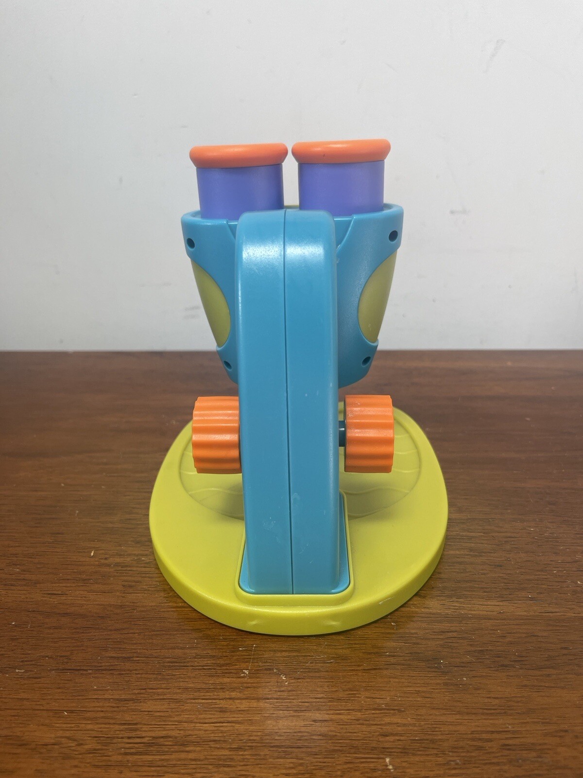 GeoSafari Jr Toddlers Educational Light-Up Adjustable Plastic Toy Microscope