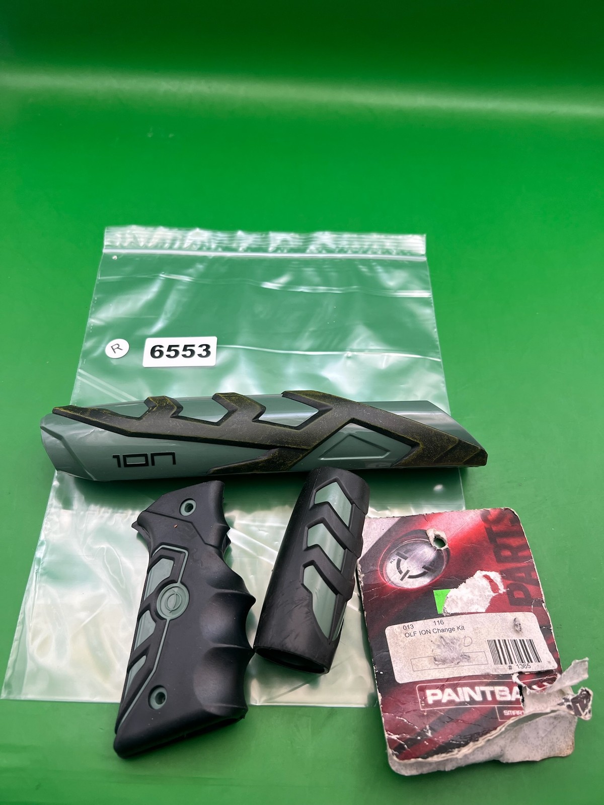 Smart Parts Ion OLF Change Kit Body Grips Foregrip Black Gray
