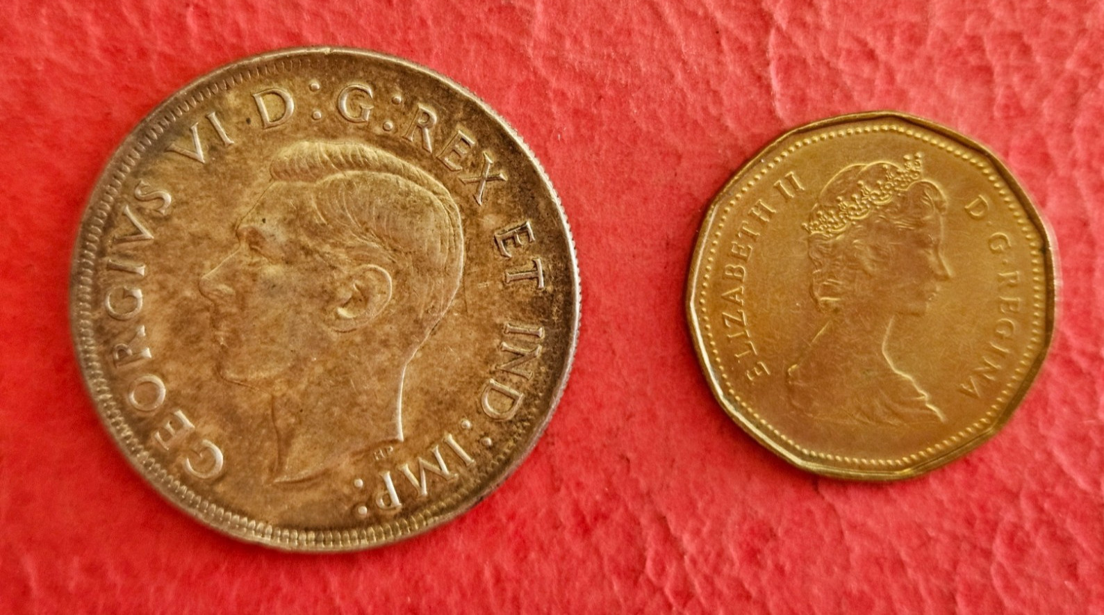 1939 George VI Canada Silver Dollar and 1987 Elizabeth II $1 Loonie - Circulated