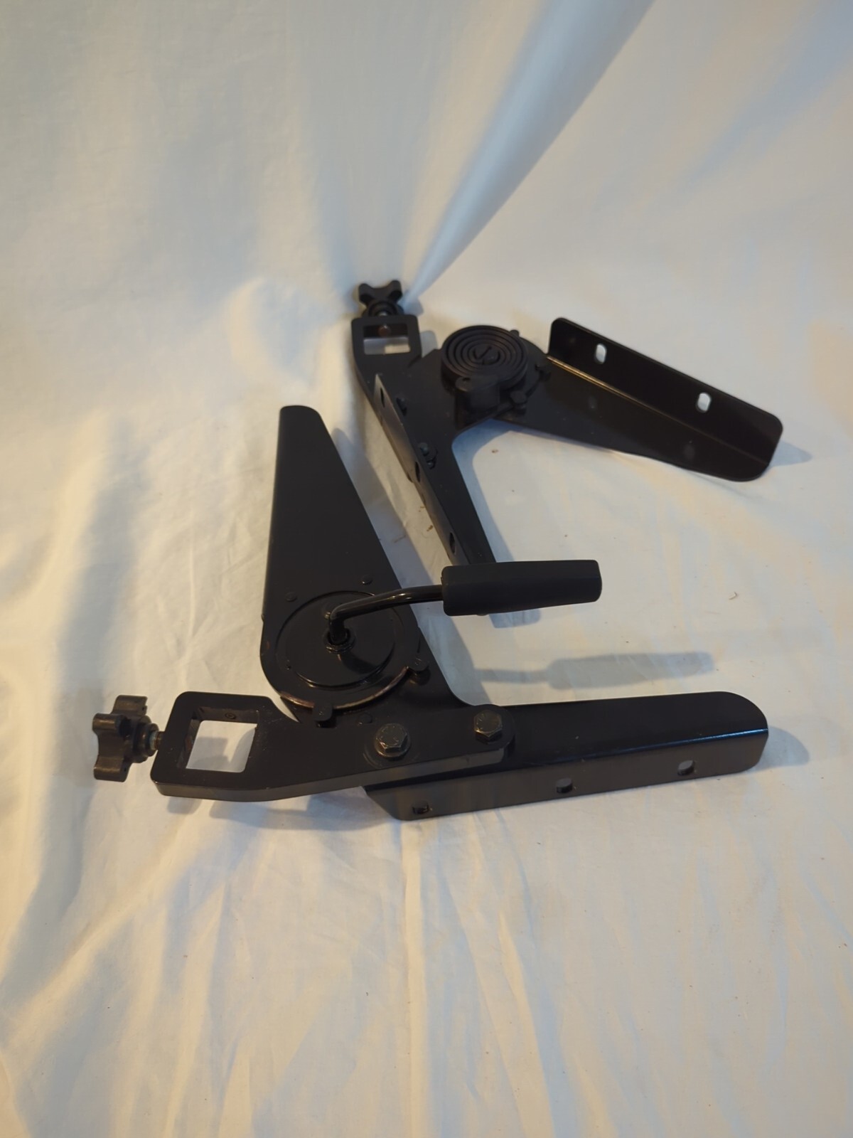 Jazzy Pride 1101 Seat Hinge Set