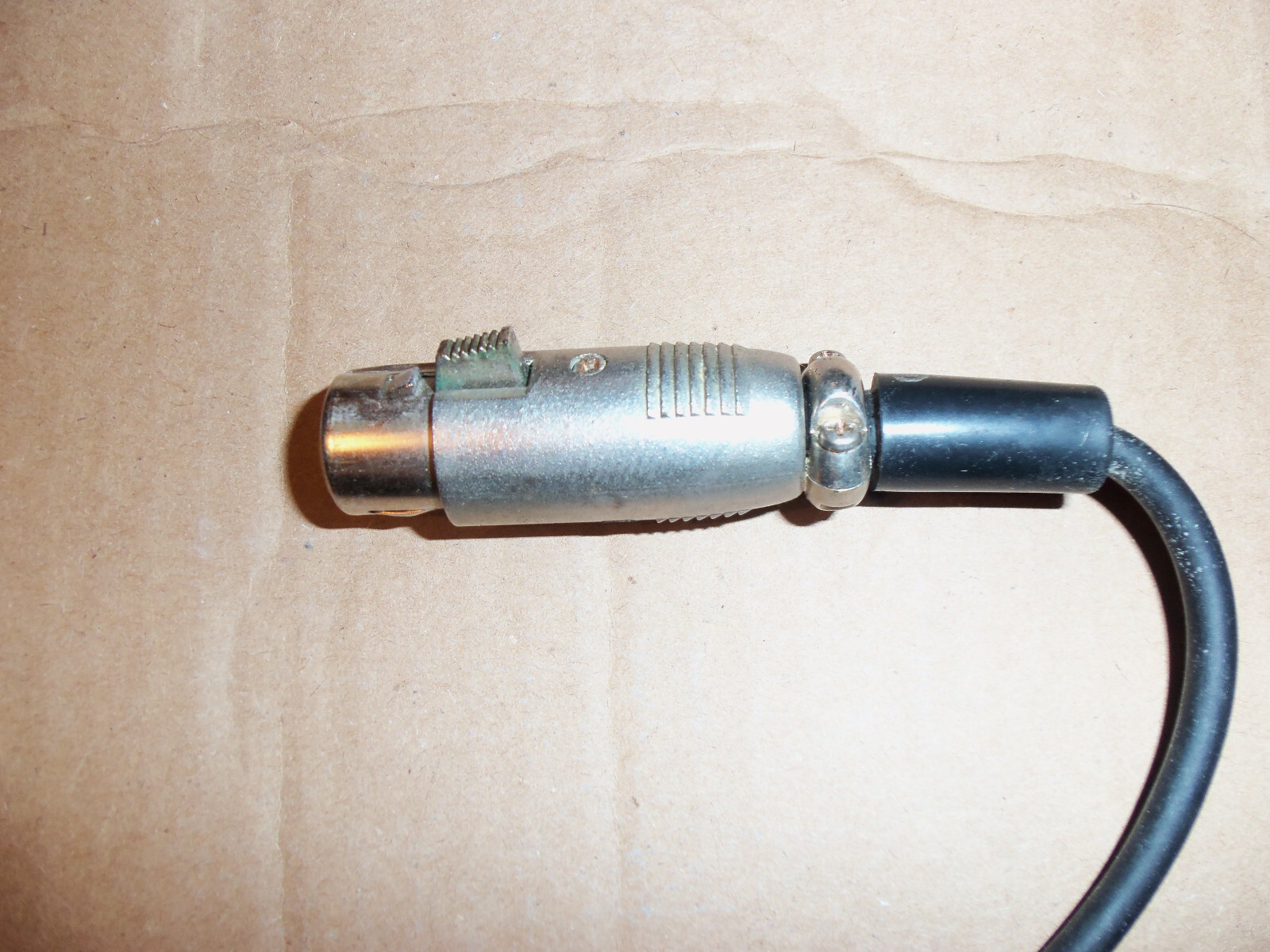 Unidirectional Dynamic Microphone Radio Shack 33-3004 Wired Analog Working