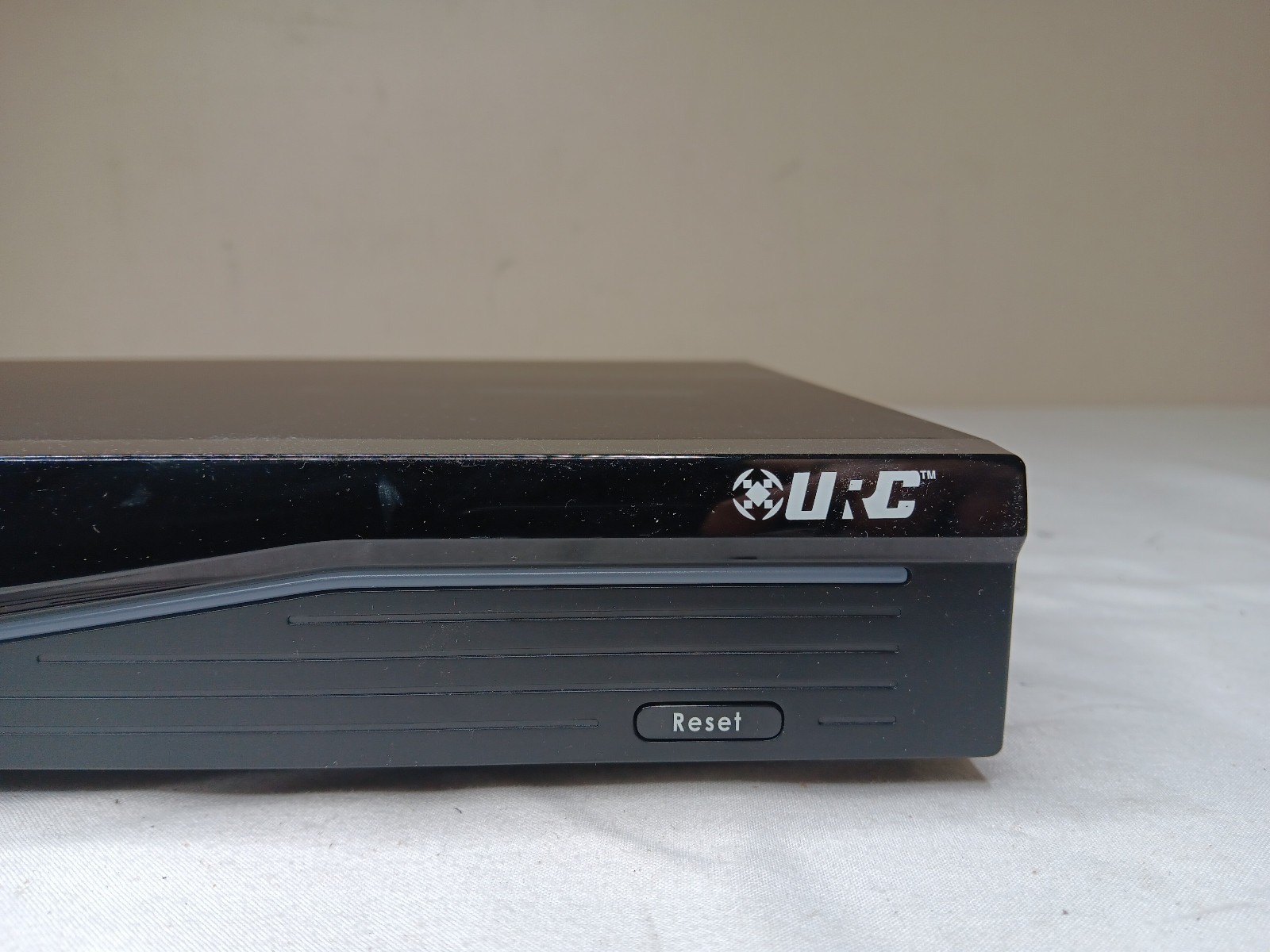URC Total Control SNP-1 Streaming Network Player