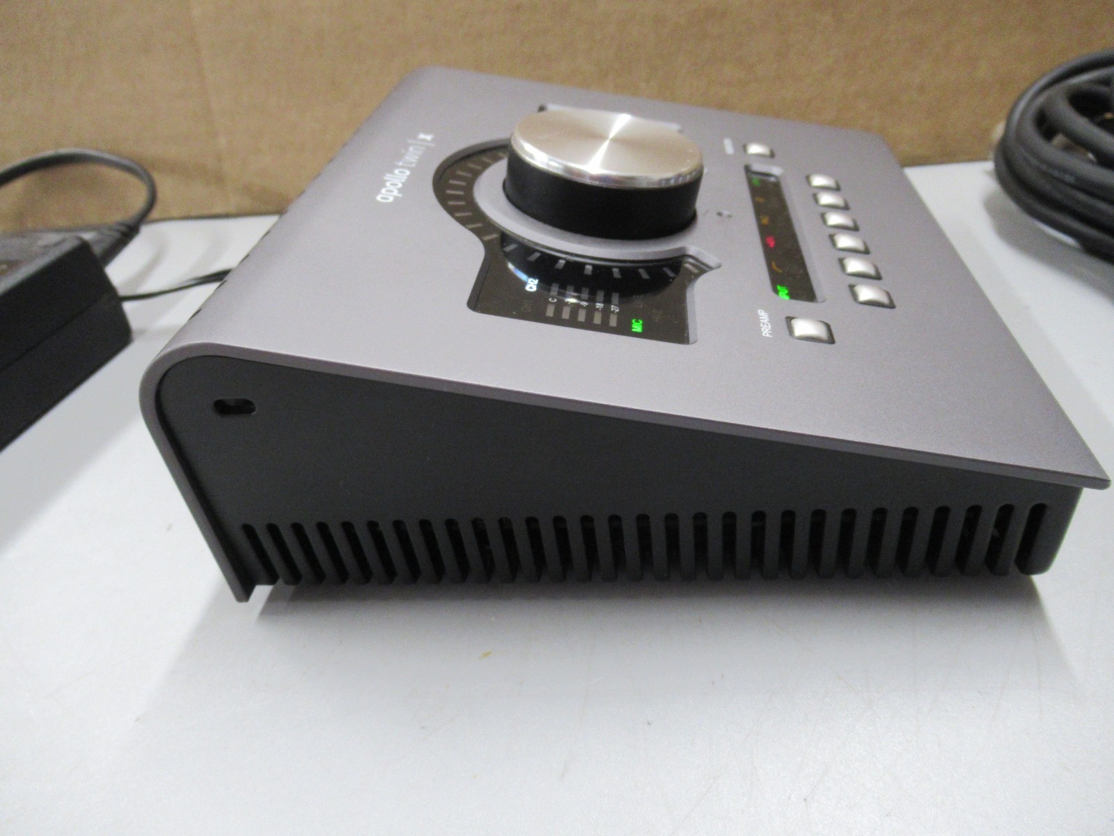 Universal Audio Apollo Twin X DUO Core UAD 2 Thunderbolt Audio Interface